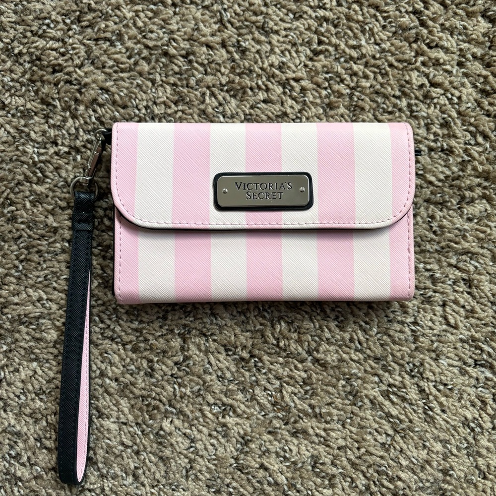 Victoria’s Secret pink wristlet